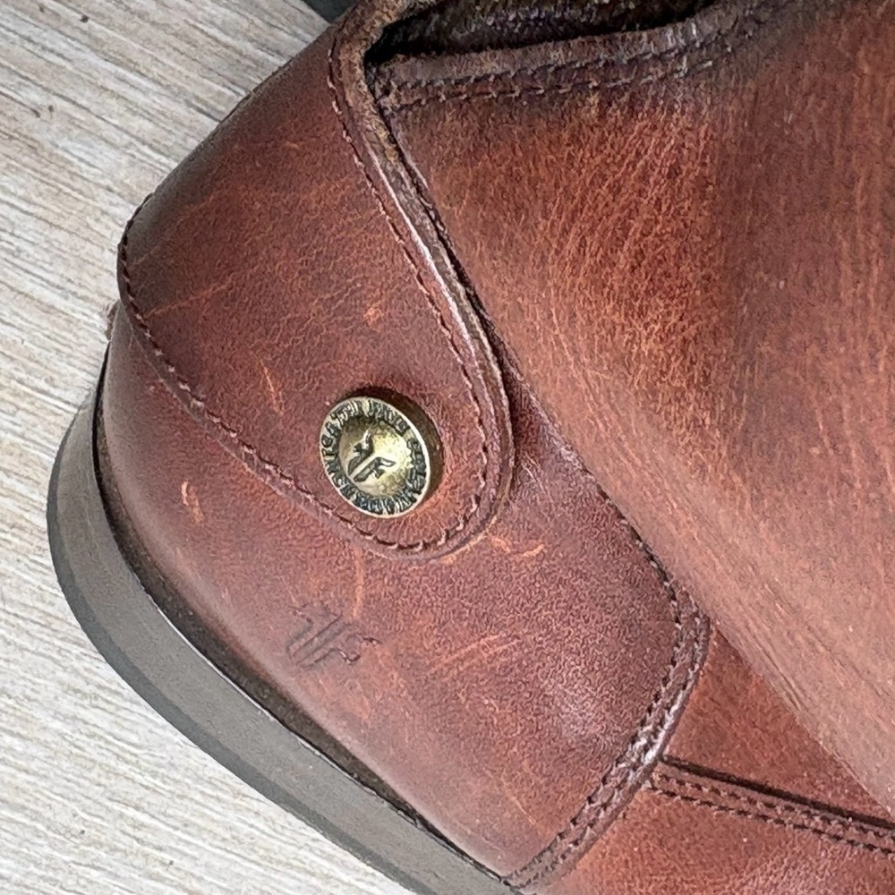 FRYE TALL COGNAC LEATHER MELISSA RIDING BOOTS with BACK ZIPPER & SNAP TABS - Picture 4 of 13